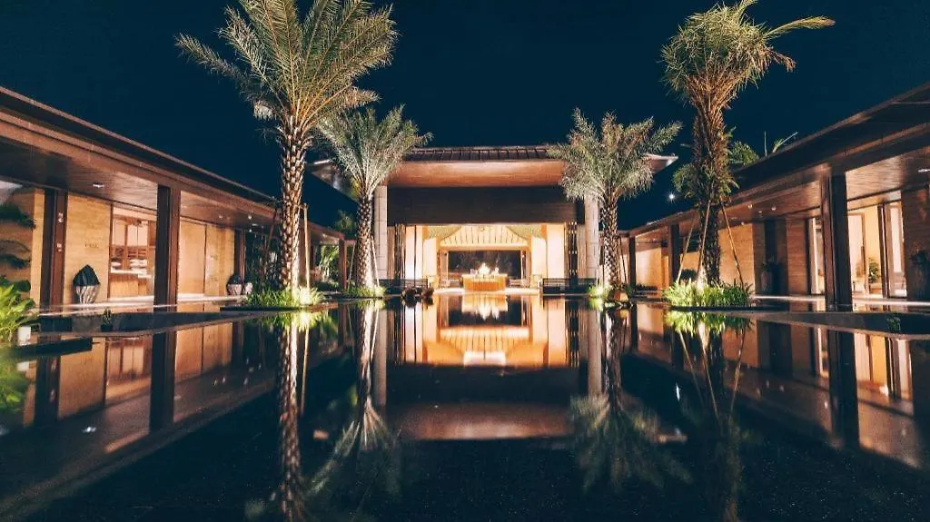 Narada Resort Hotel Sanya Pleasant Bay 5*,