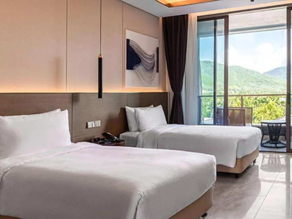 Narada Resort Hotel Sanya Pleasant Bay 5*,  China