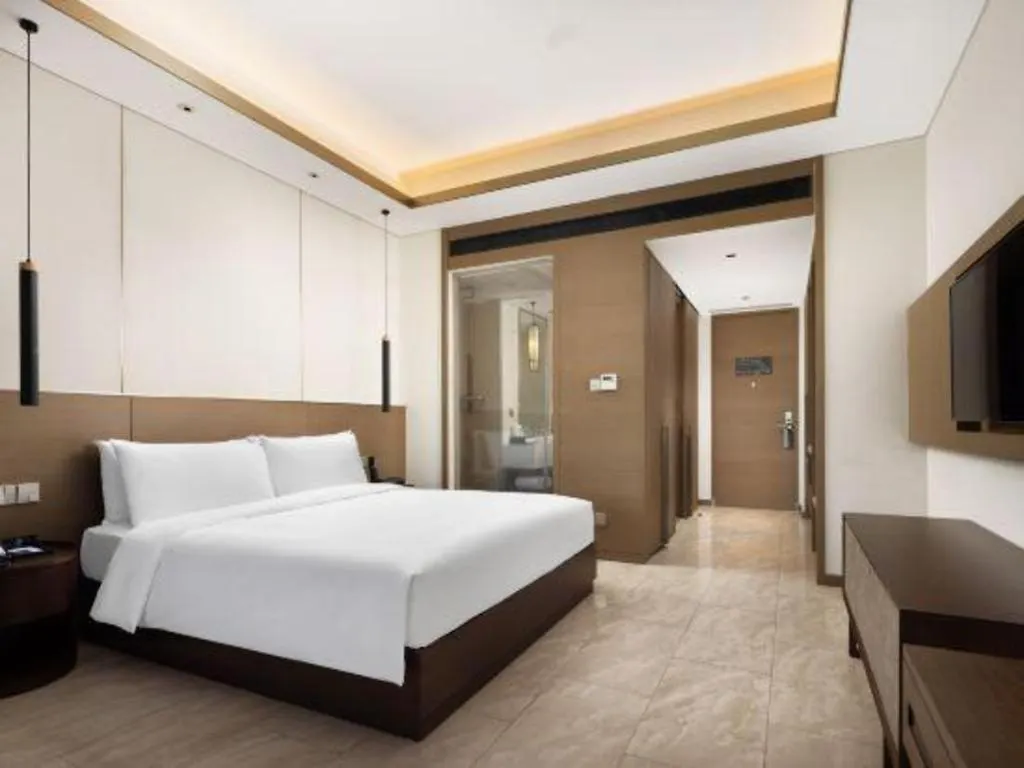 Narada Resort Hotel Sanya Pleasant Bay 5*,