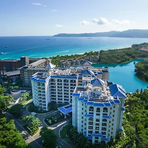 5* Hotel & Yalong Bay