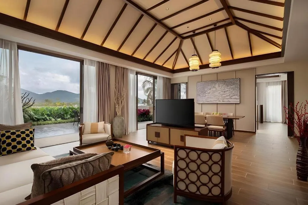Narada Resort Hotel Sanya Pleasant Bay 5*,