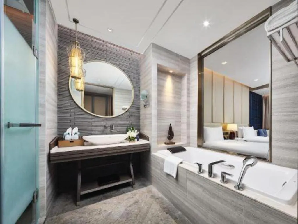 Narada Resort Hotel Sanya Pleasant Bay 5*,  Китай